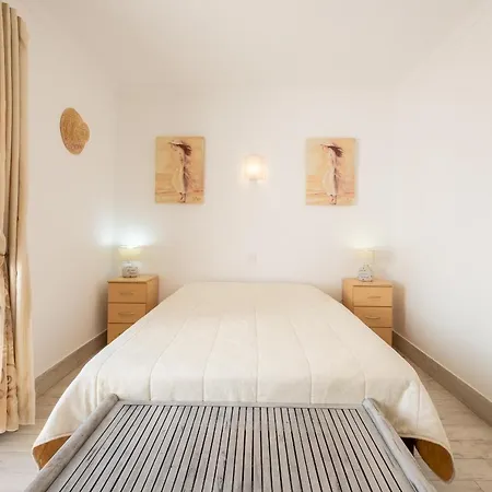 Local Living 93 By Destination Algarve Apartamento Lagos
