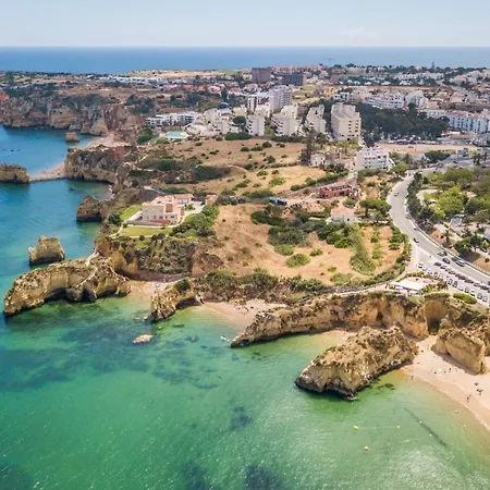 Local Living 93 By Destination Algarve Appartamento