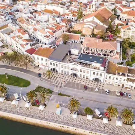 Local Living 93 By Destination Algarve